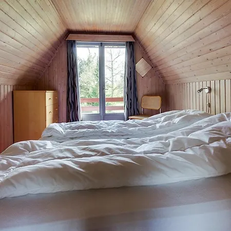 Two-bedroom Holiday In * Халс